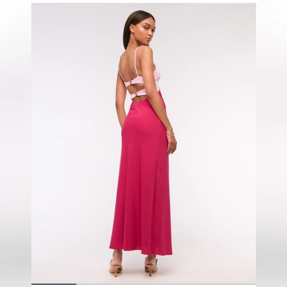 A&F Cutout Maxi Dress - Picture 2 of 7